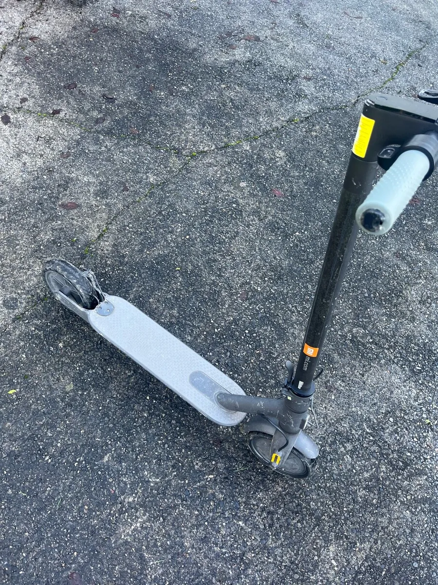 E scooter - Image 3