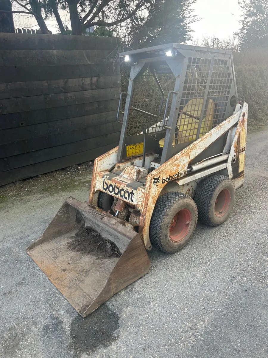Bobcat skidsteer for sale - Image 1