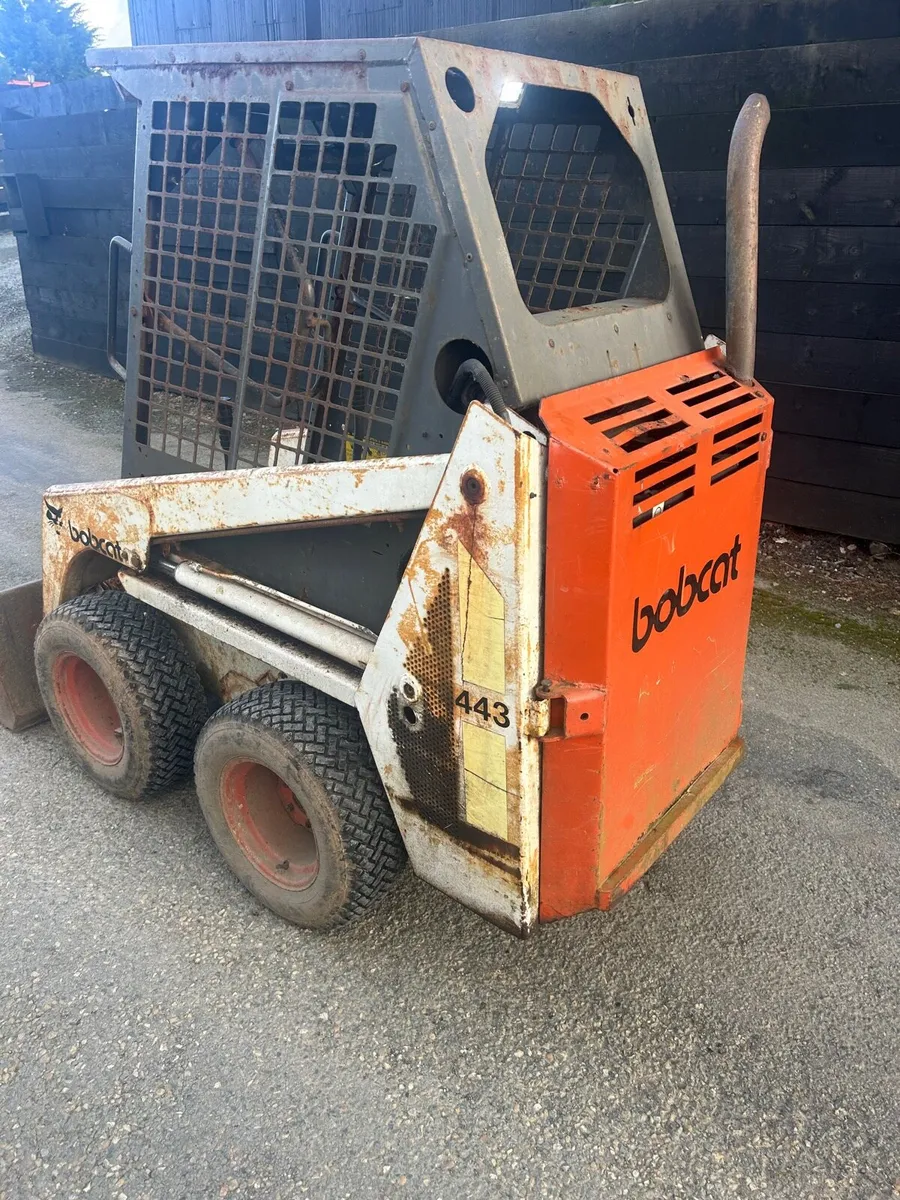Bobcat skidsteer for sale - Image 2