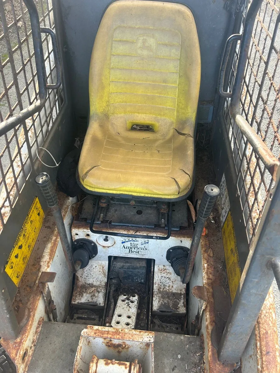 Bobcat skidsteer for sale - Image 3