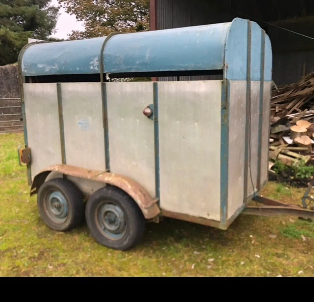 Cattle trailer - Image 1