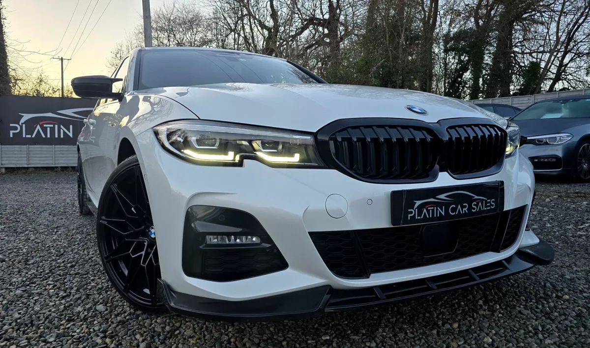 🔥2020 BMW 330e M-sport Automatic Petrol plug in H - Image 4
