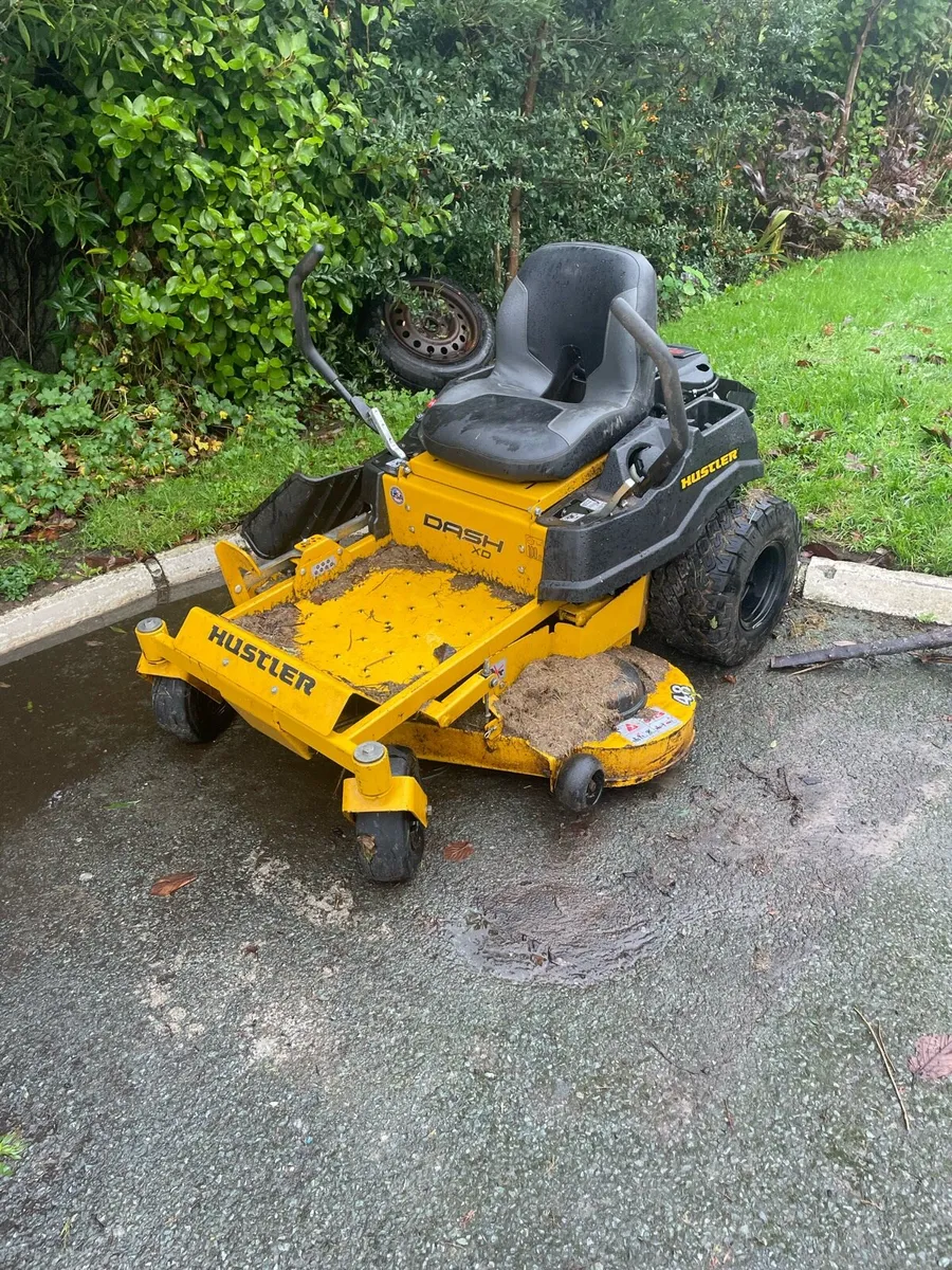 Zero turn lawnmower - Image 4