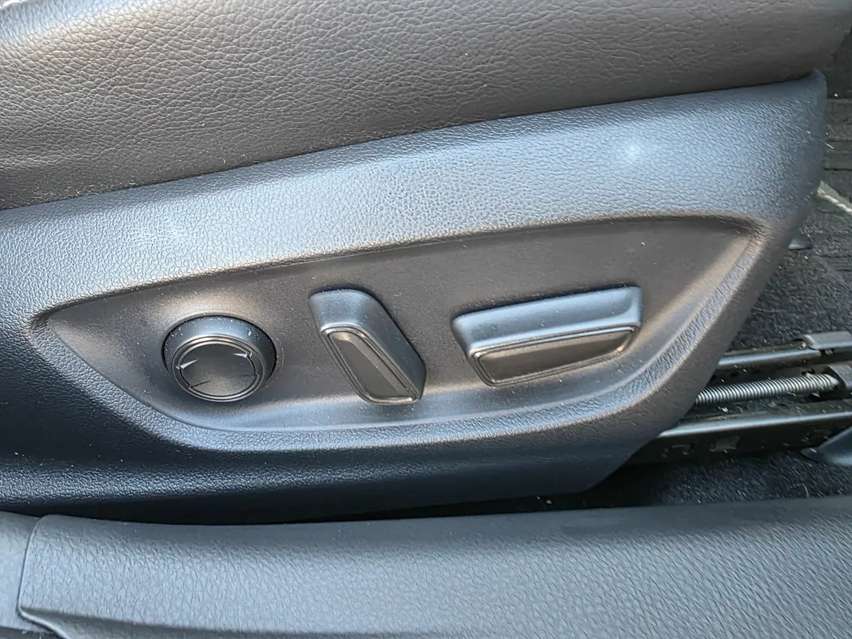 Toyota Camry 2019 Hybrid Sol World Edition - Image 3