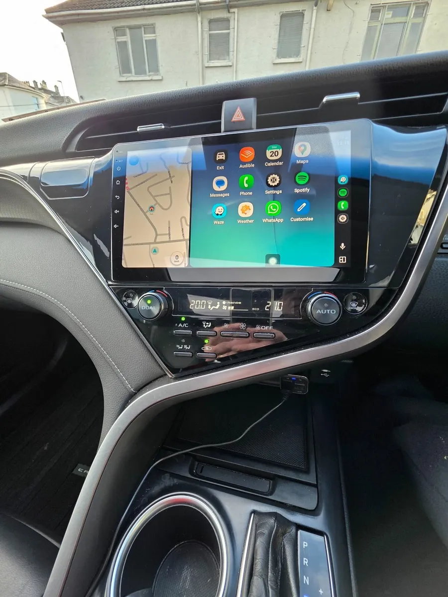 Toyota Camry 2019 Hybrid Sol World Edition - Image 4