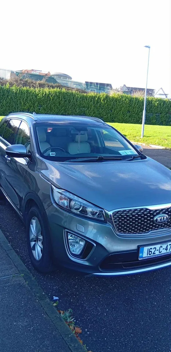 Kia sorento 4x4 200hp platinum - Image 1