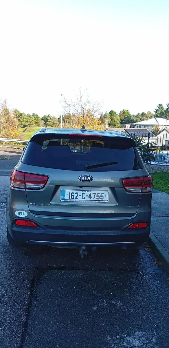 Kia sorento 4x4 200hp platinum - Image 4