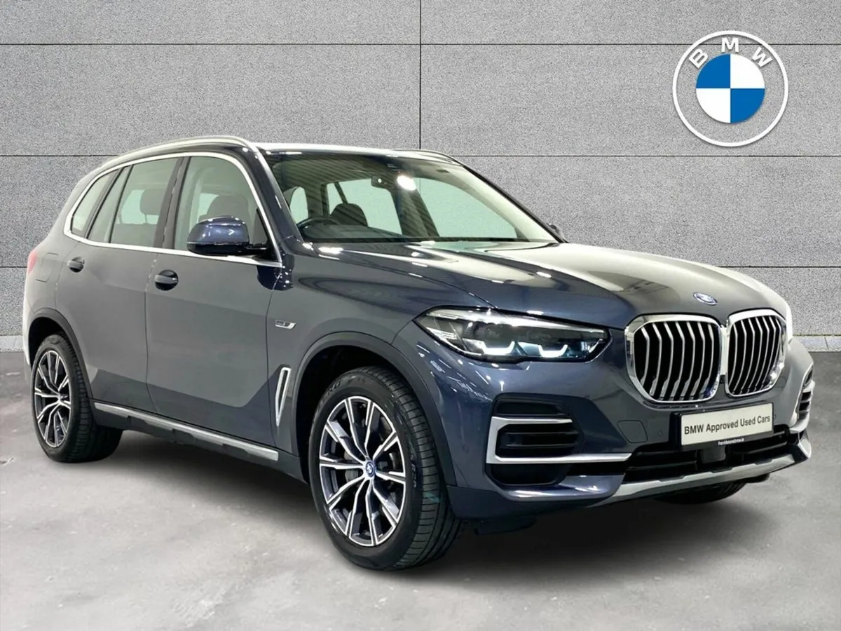 BMW X5 xDrive45e xLine - Image 1