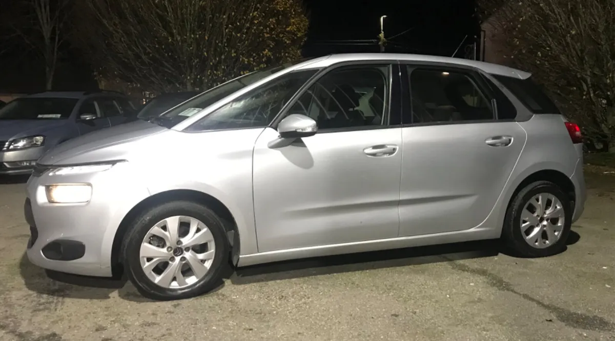 Citroen C4 AUTOMATIC VTR+ 115Hdi - Image 4