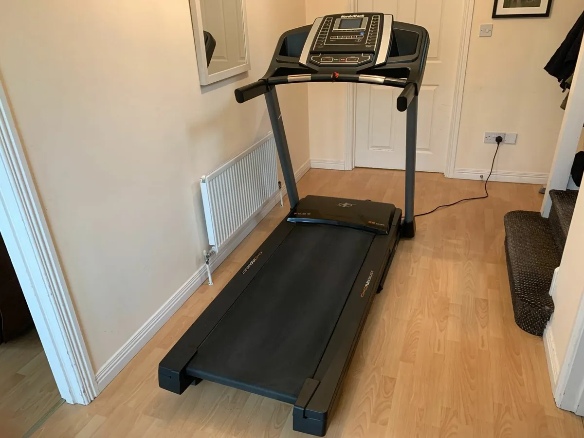 Treadmill - Image 1
