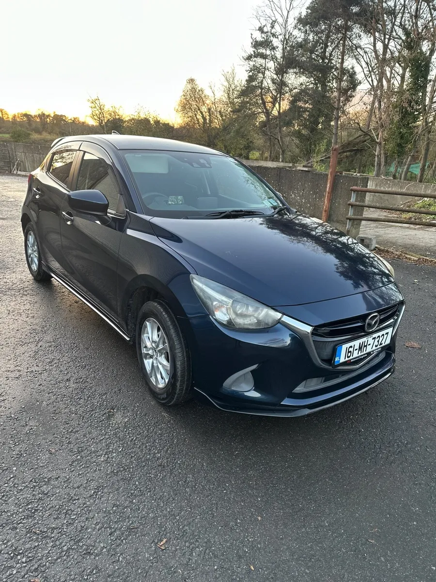 2016 Mazda Demio 4WD 1.3Lt - Image 4