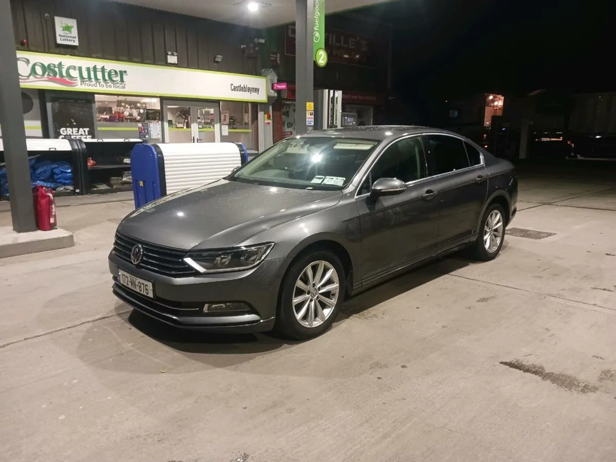 2017 volkswagon passat 2.0 tdi - Image 2