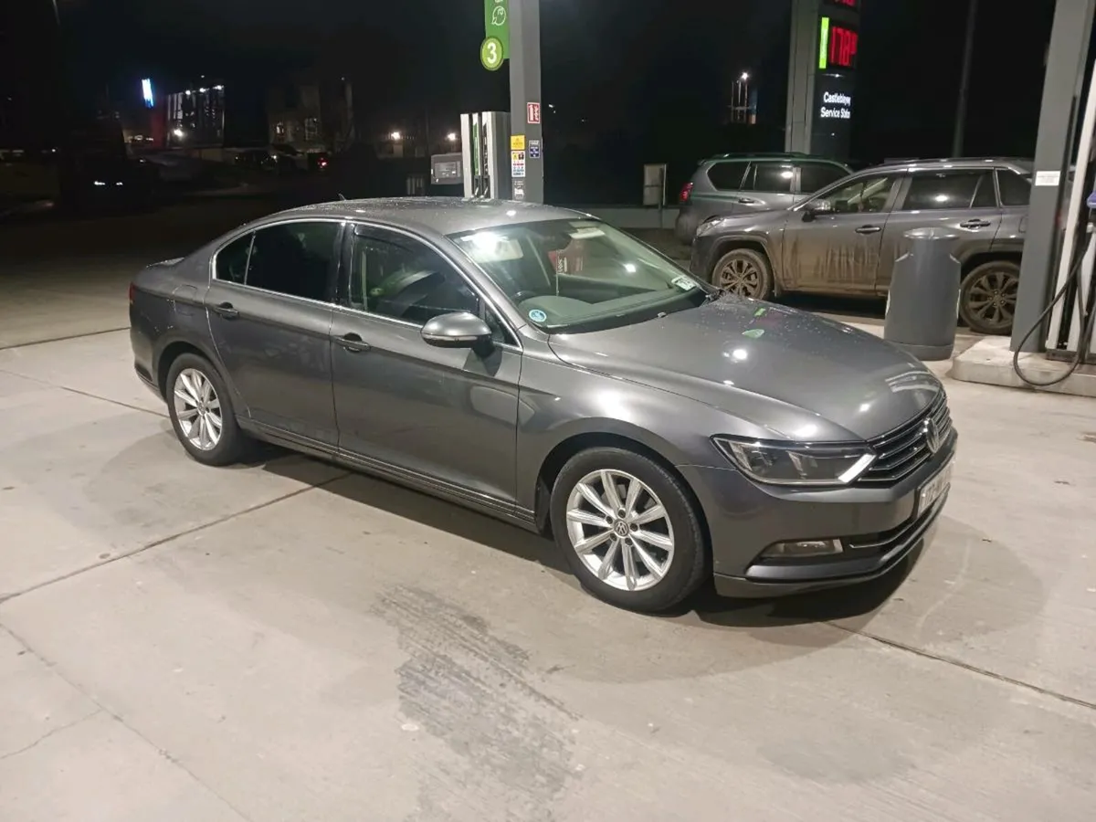 2017 volkswagon passat 2.0 tdi - Image 4