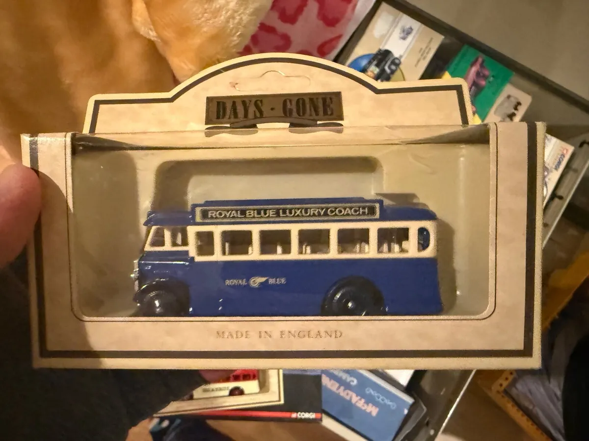 Corgi  Model cars/trucks & buses - Image 1