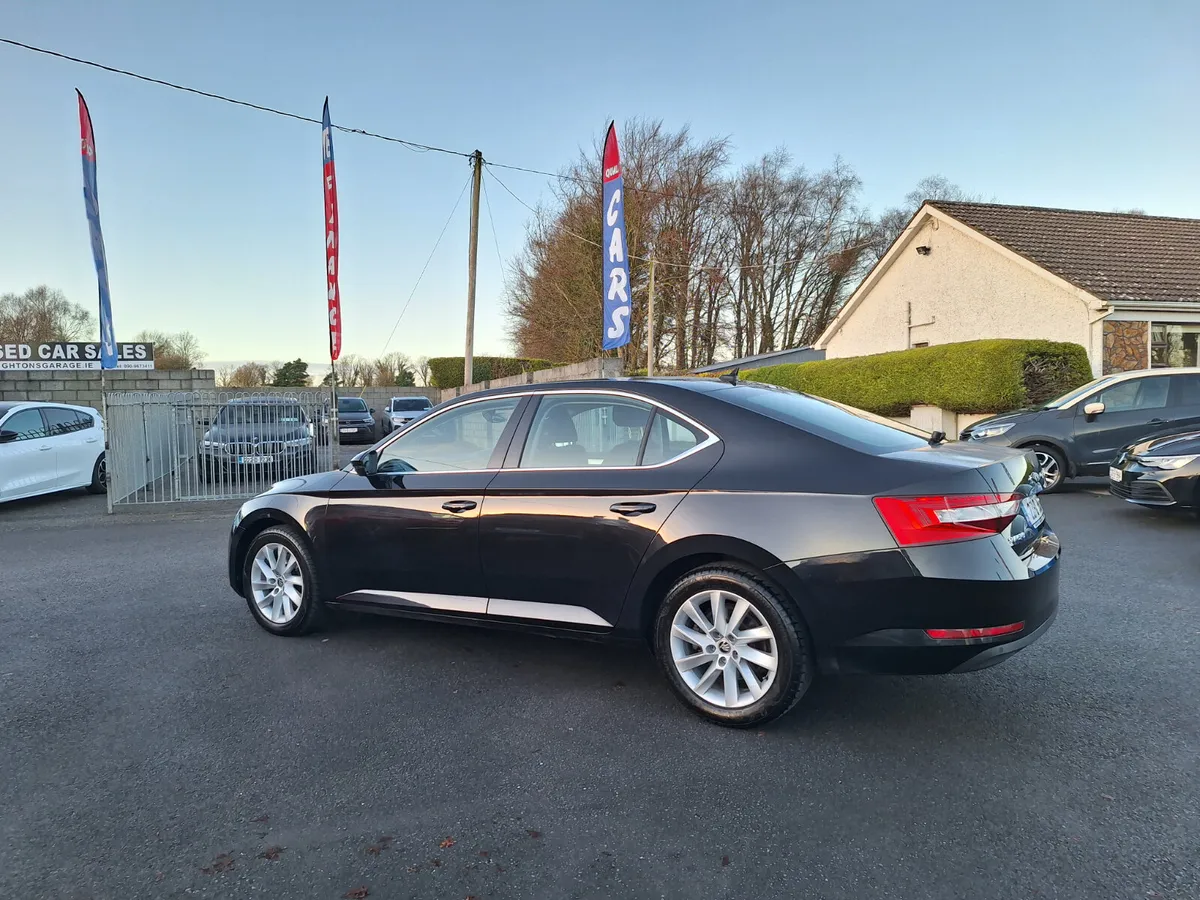 Skoda Superb 2.0 Tdi *Heated Seats/Low KM/1 Owner - Image 4