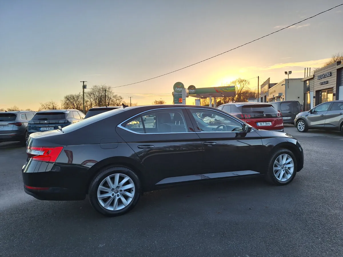 Skoda Superb 2.0 Tdi *Heated Seats/Low KM/1 Owner - Image 3