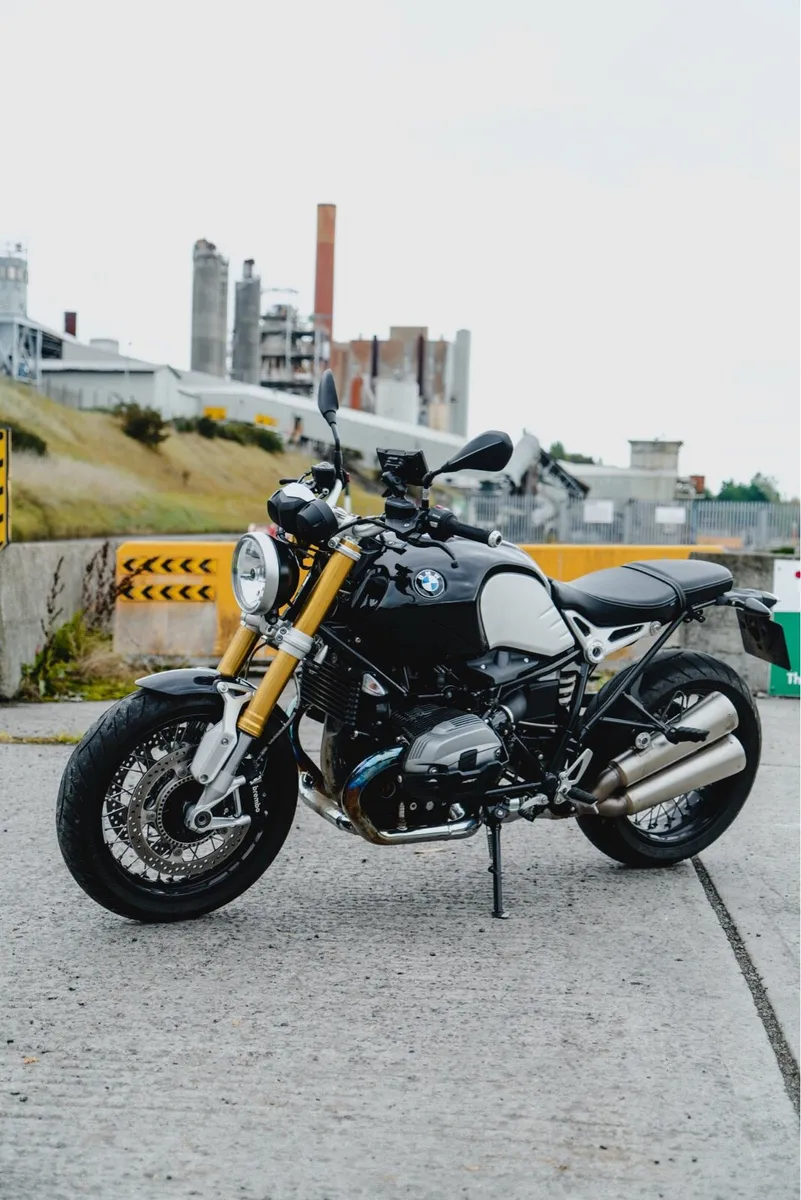 Bmw R nine T - Image 1