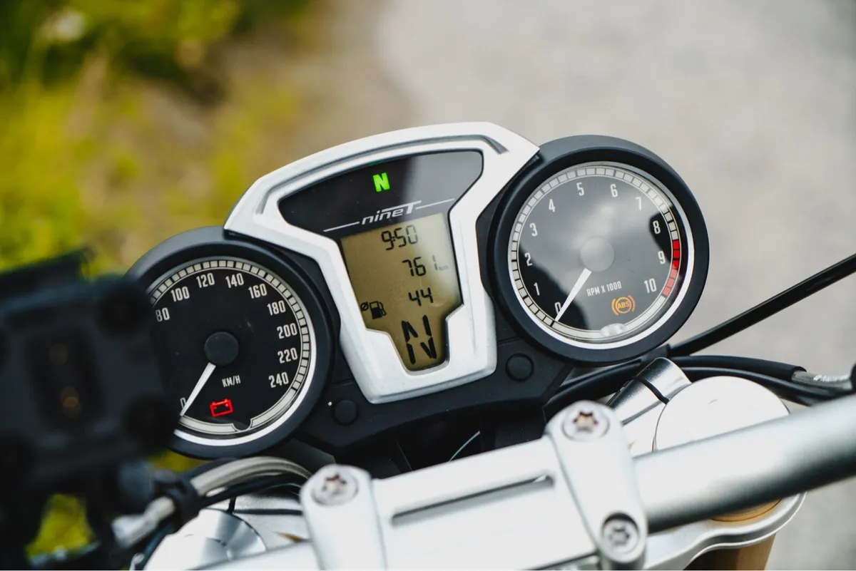 Bmw R nine T - Image 3