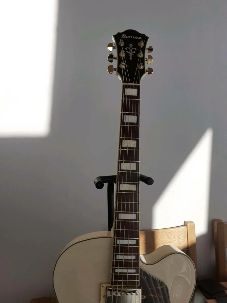 Ibanez guitar - Image 2