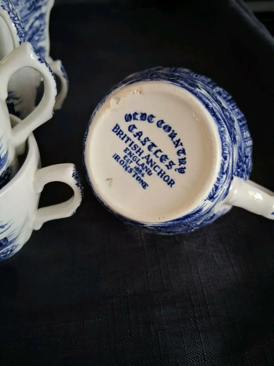 Olde Country Castle Teaset - Image 2