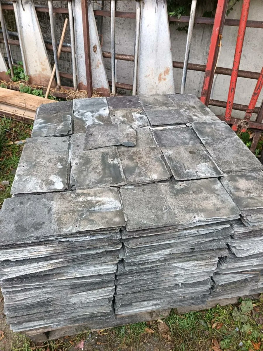 Quarry slates and ridge tiles - Image 1