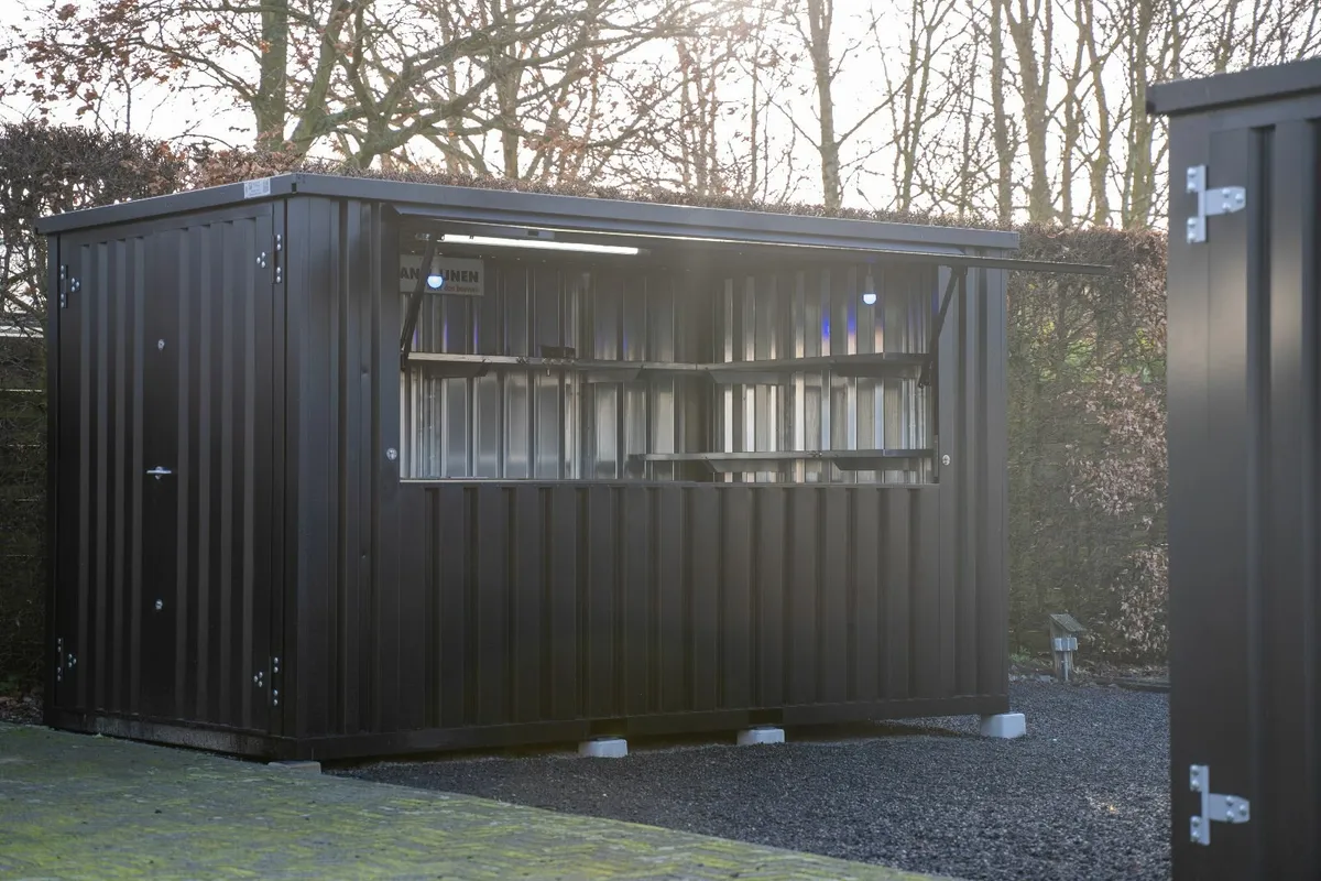 Industrial-Style Bar Container – Durable & Trendy - Image 4