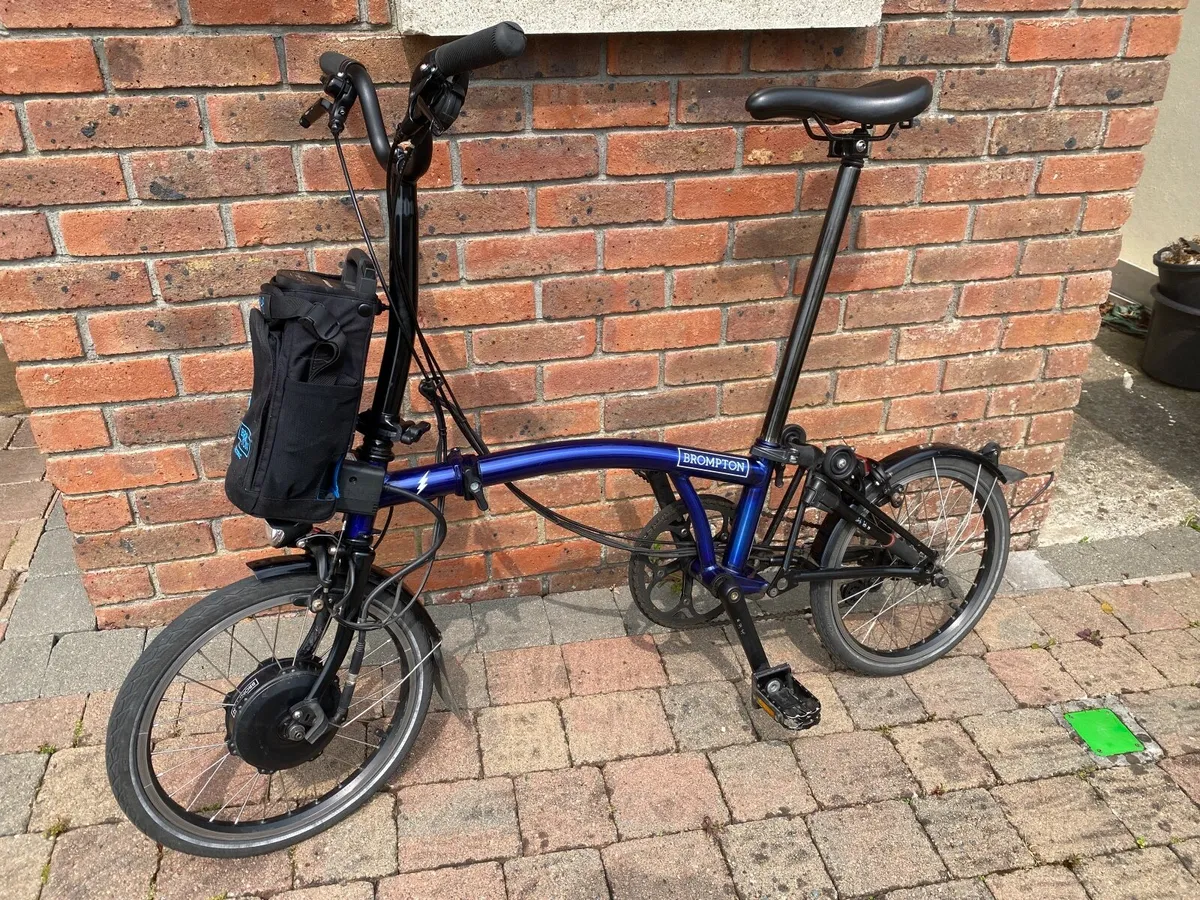 Brompton electric folding bike - Image 1