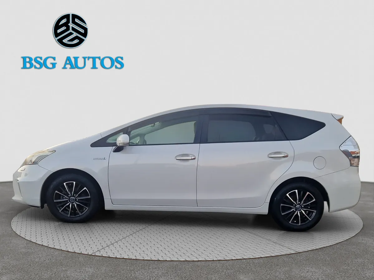 2013 TOYOTA PRIUS ALPHA *7 SEATER* AUTO HYBRID - Image 4