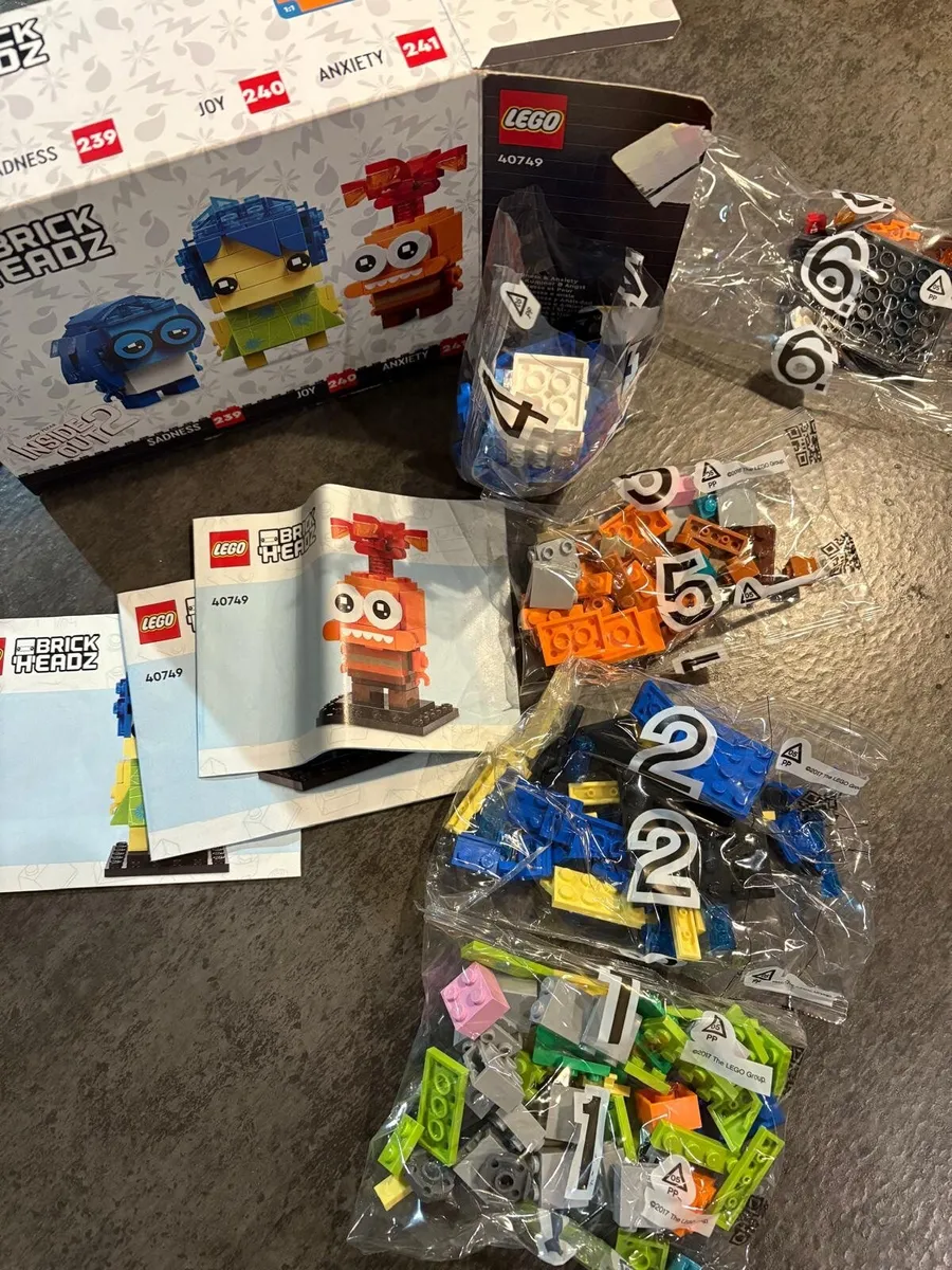 LEGO Brick Headz Suitable age: 10+ - Image 2