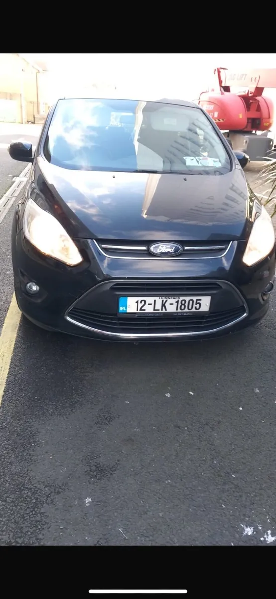 Ford C-Max 2012 - Image 1