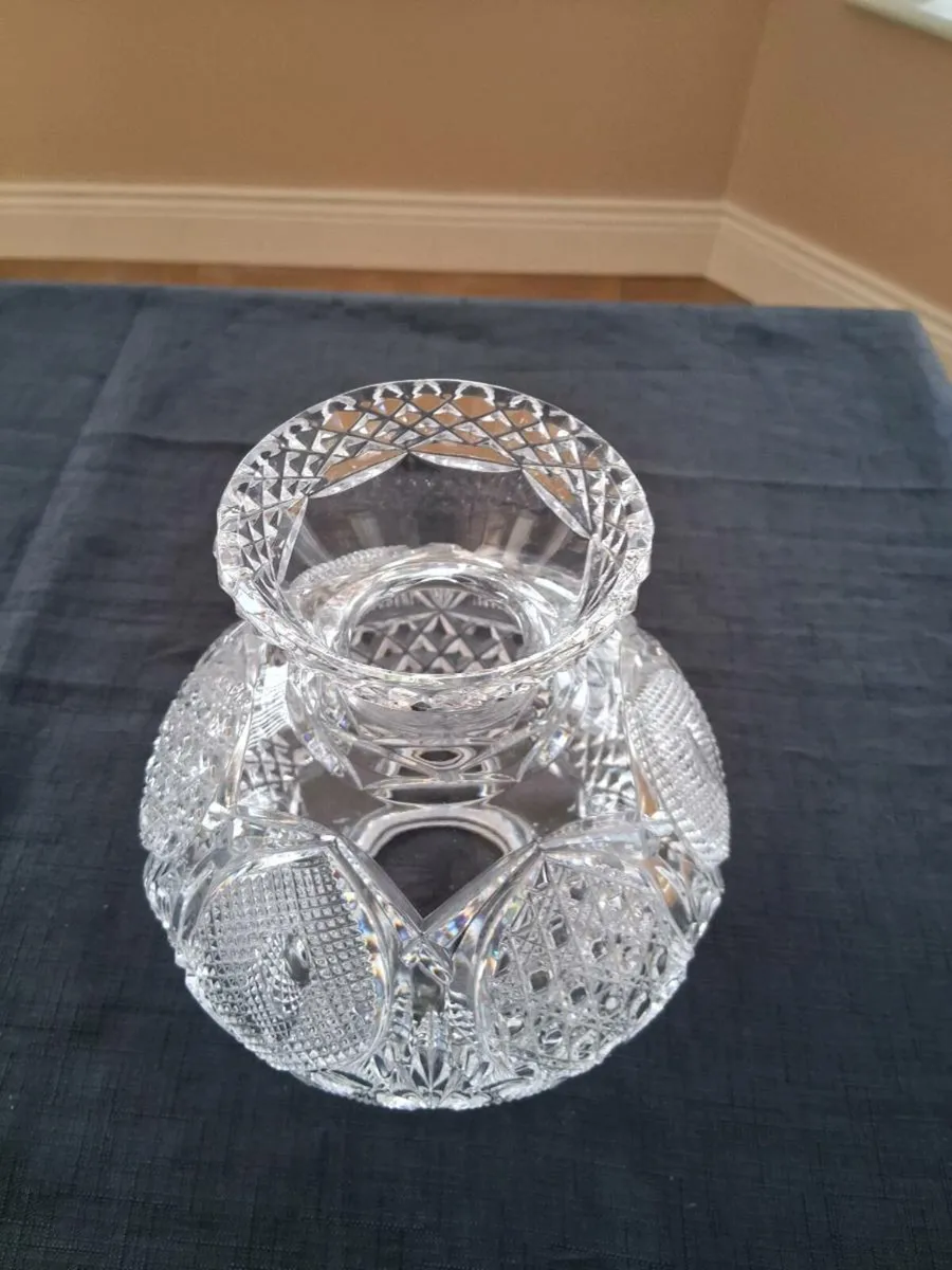 Large Crystal Globe - Image 2