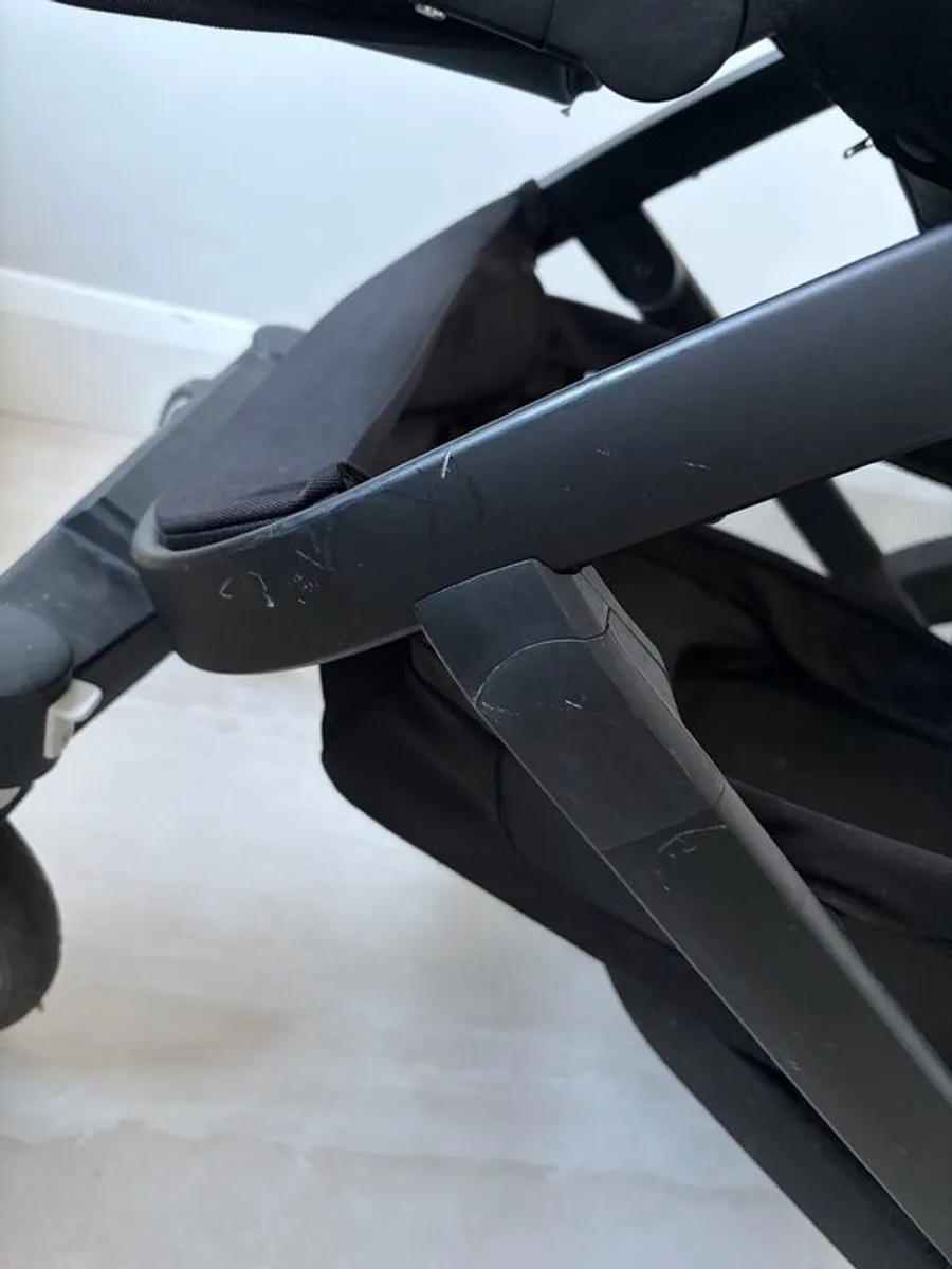 Joolz Geo3 Buggy. Great Condition & Ready to Go! - Image 3