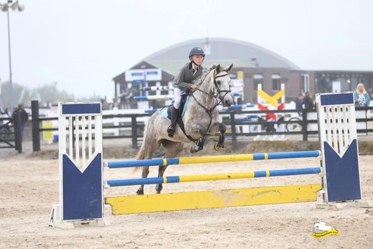 Potential top track 148 - Image 2