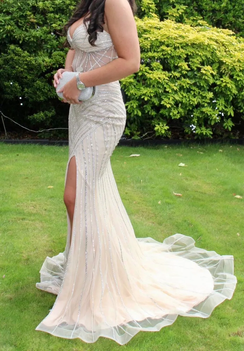 Debs/Evening Dress size 8 - Image 2