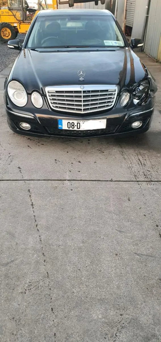 08 MERCEDES E220 KOMPRESSOR - Image 2