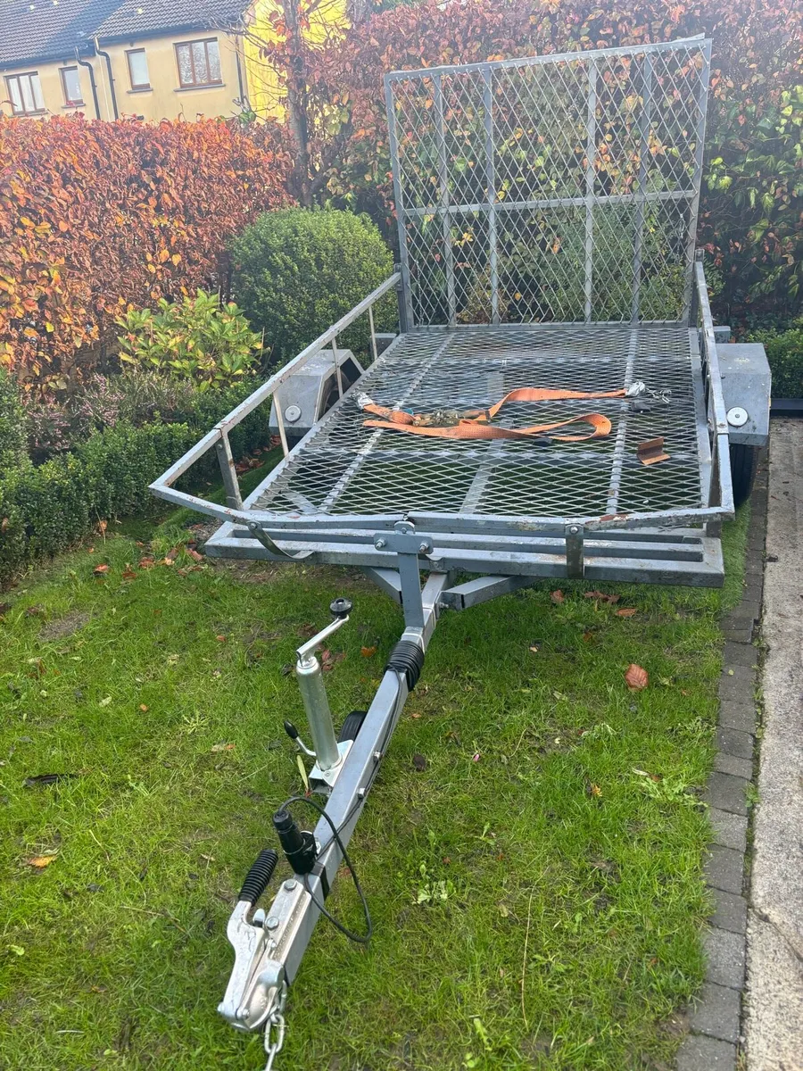 Golf buggy trailer - Image 1