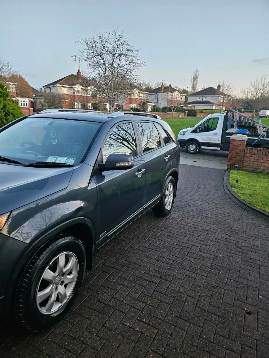 Kia sorento - Image 4
