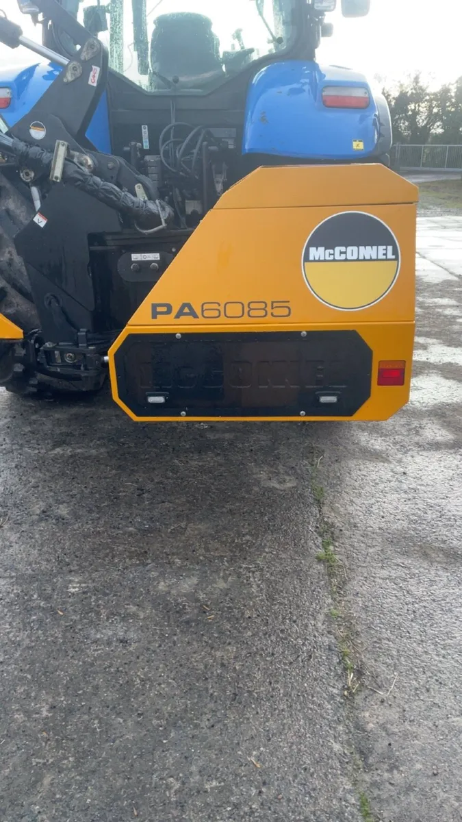 McConnell 6085   **mint** - Image 2