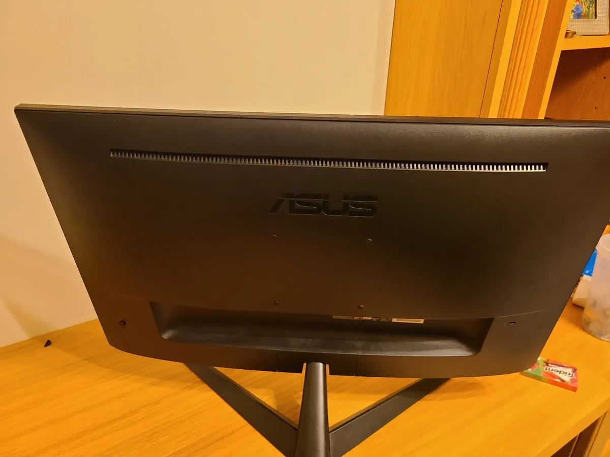 Asus 27 inches PC monitor - Image 2