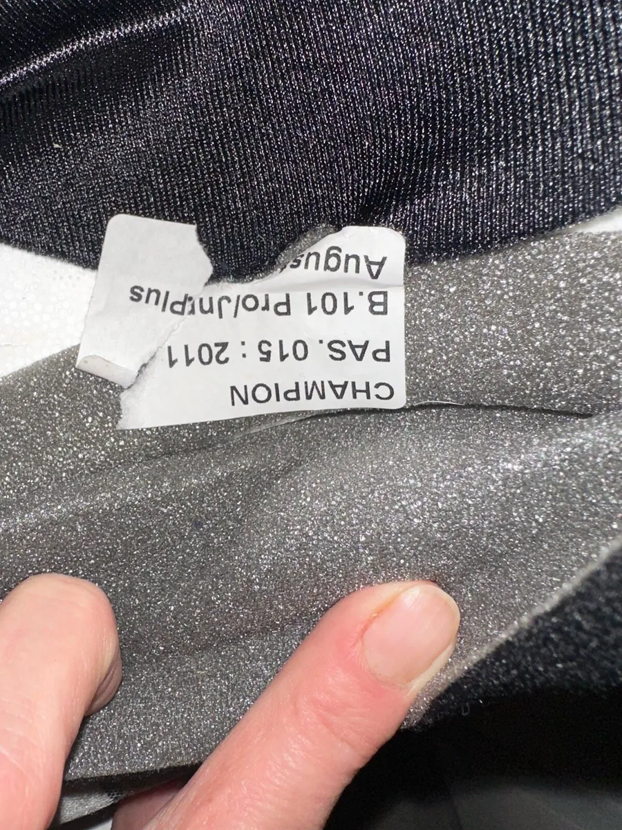 Horse riding helmet - Image 3