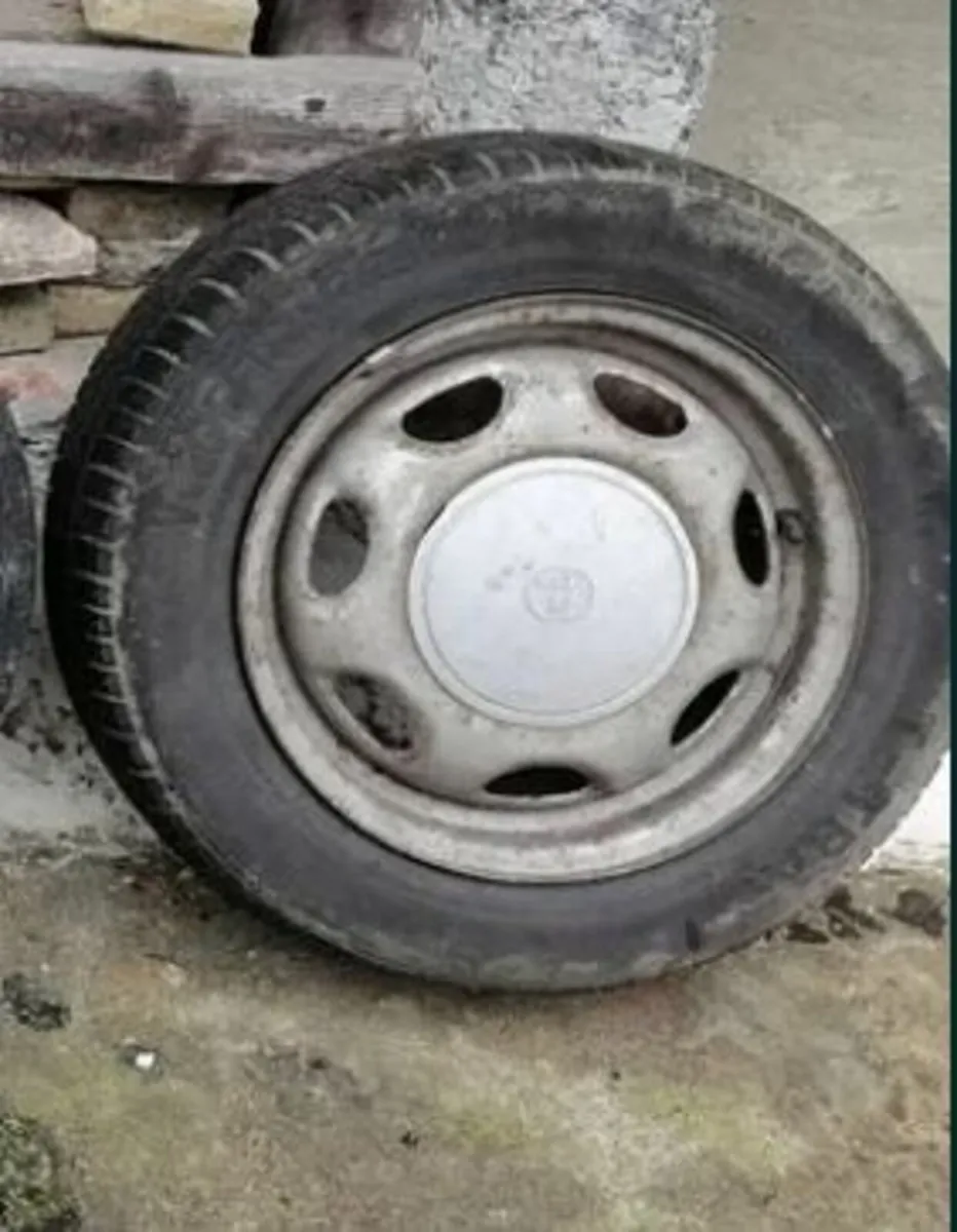 Set of 5 x Toyota Corolla E10 XLI E11 Steel Wheels - Image 4