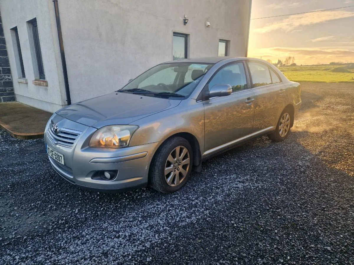 Toyota avensis - Image 4