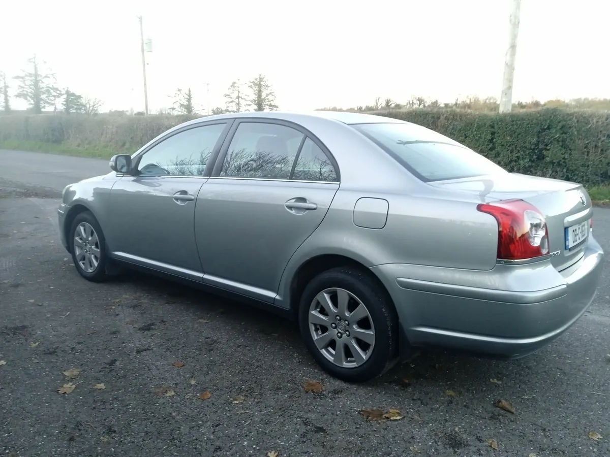TOYOTA AVENSIS PETROL - Image 3
