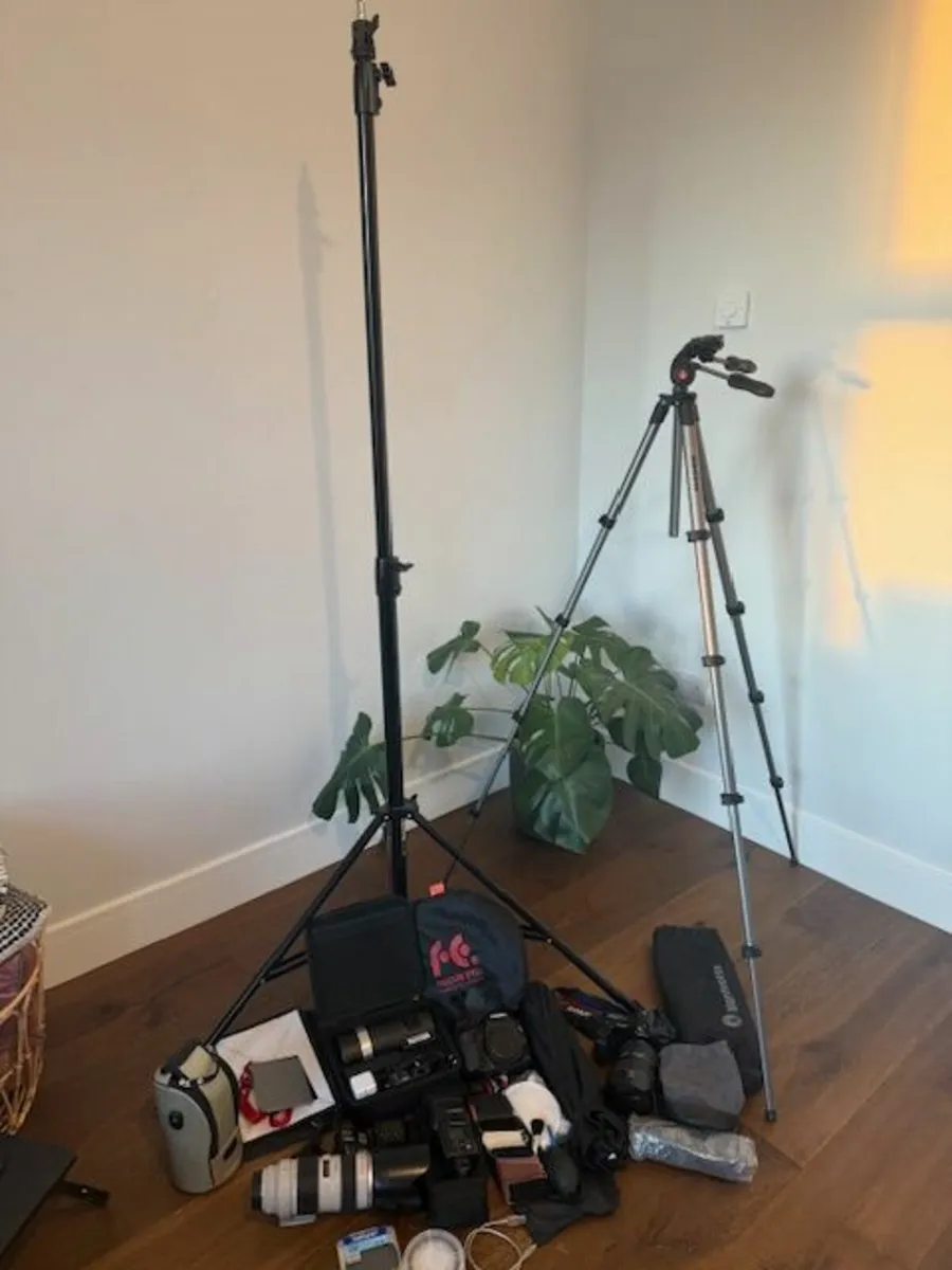 5D Mark III, L Lenses, Godox AD300Pro and more - Image 1