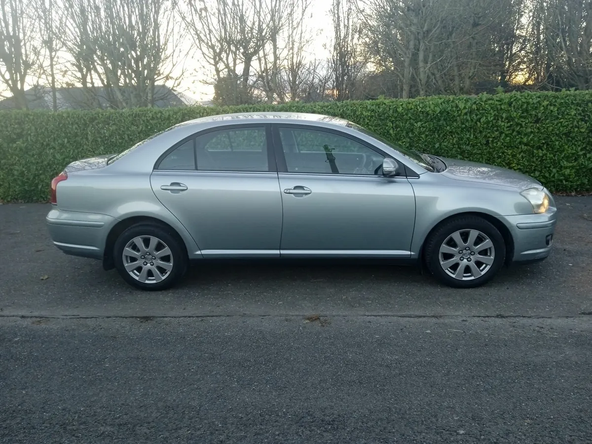 TOYOTA AVENSIS PETROL - Image 1