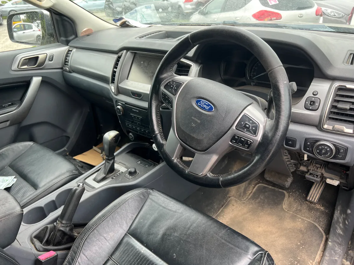 161 Ford Ranger Limited edition 2.2 Automatic - Image 4