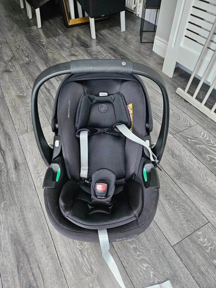 maxi cosi pebble 360 car seat - Image 3