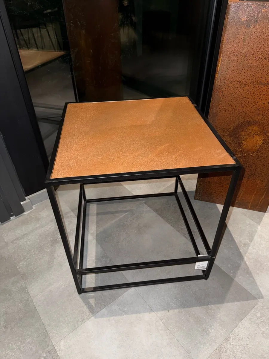 Side table - Image 1