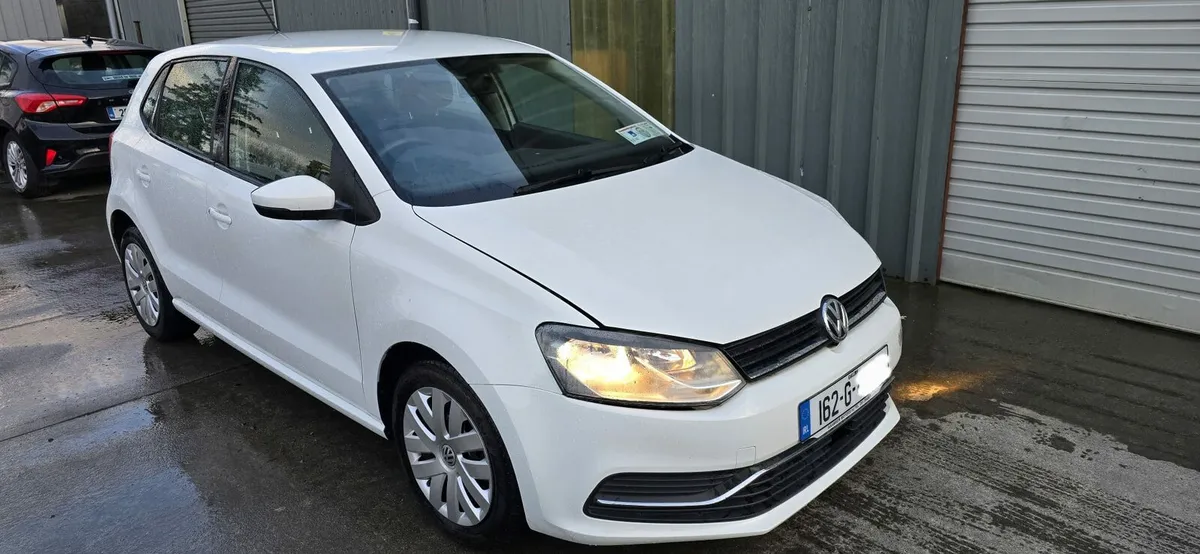 162 VW POLO AUTO - Image 1