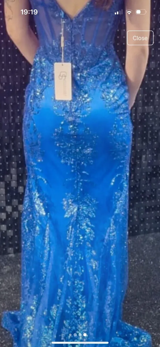 Debs dress - Image 4